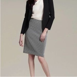 MM Lafleur Lined Noho Pencil Skirt in Pebble Black White Dot Size 2